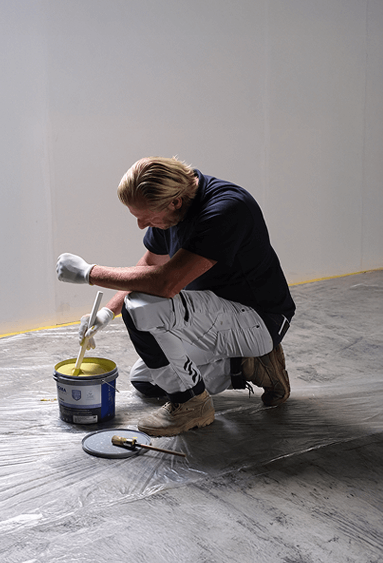 Schilder aan het werk